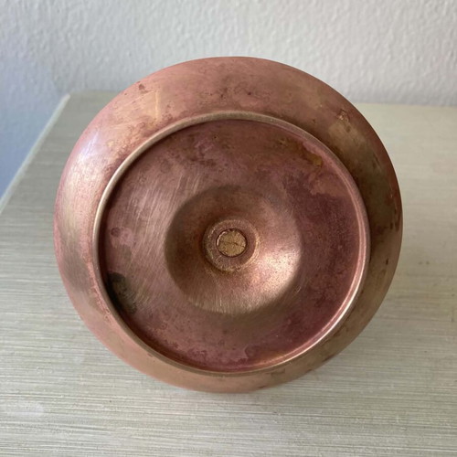 Bronze candlestick like new