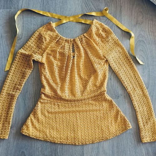 Camomilla blouse mustard lace, new, EU34