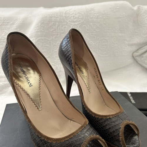 Emporio Armani leather pumps size 40, grey and brown