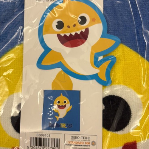 Baby Shark Kids Poncho Towel new, cotton