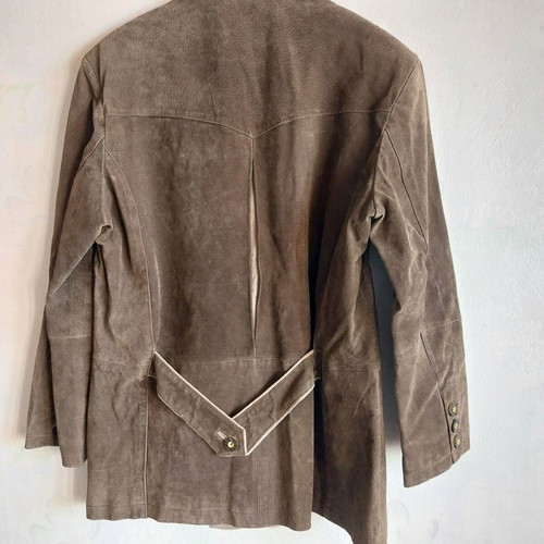 Enzo Scapati vintage men's Dirndl suede jacket, size 42, olive green with beige embroidery