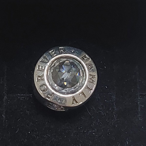 Pandora charm new with large zirconia and family for ever engraving