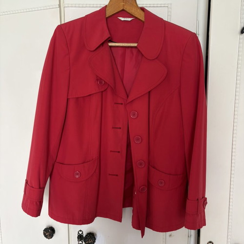 BHS trench coat size 48 like new, red