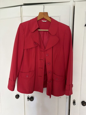 BHS trench coat size 48 like new, red