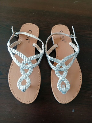 C'M Paris silver sandals new, size 37