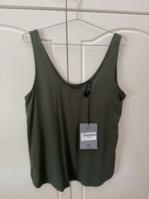 Women's blouse new, size L, green