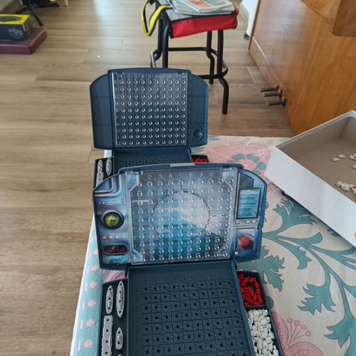 Battleship board game like new, missing one background cardboard