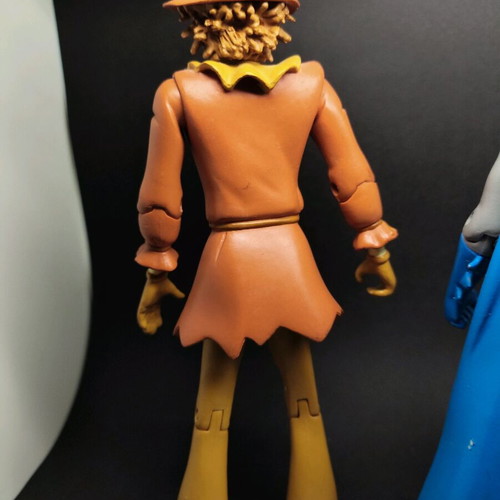 Batman and Scarecrow figures used, collectible Direct DC 2003