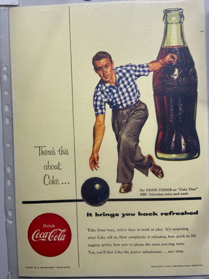 Винтидж картонена реклама Coca-Cola 1954 боулинг Еди Фишър