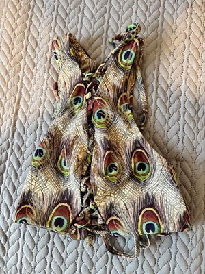 Be A Bee bikini top size XS/S with peacock pattern like new