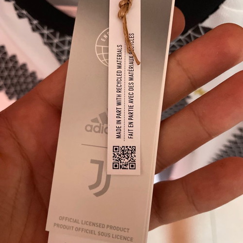 Juventus 2022-23 jersey new, authentic