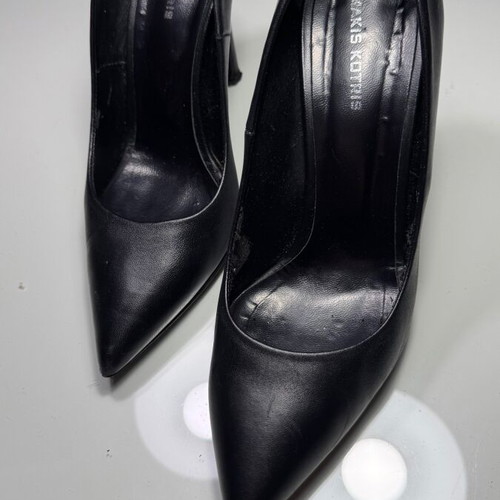 Makis Kotris black leather women's pumps size 38 used