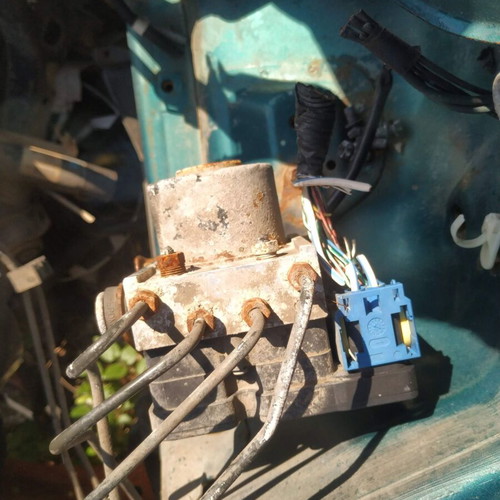ABS pump for Suzuki Ignis 1.3 used