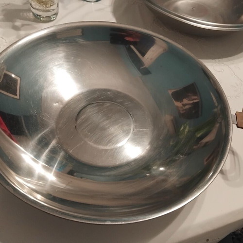 Wok genuine like new for 4 people