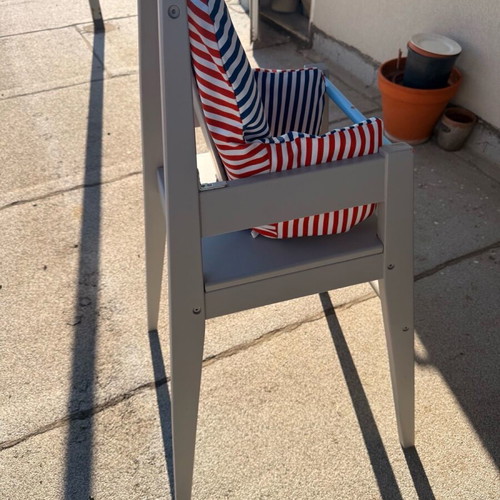 IKEA high chair used for child 1-4 years without straps