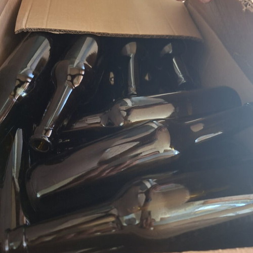 Beeramatistirio home brewing kit with bottles and accessories