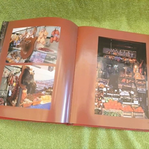 Pazaria: Mwrodies Kai Xrwmatta book used, Militos 2009 edition