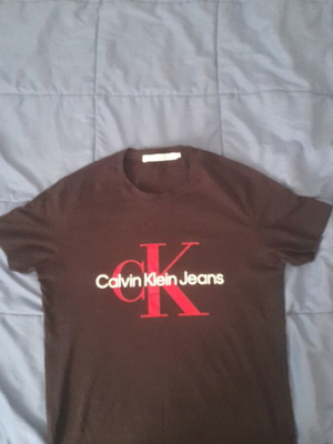 Calvin Klein t-shirt като нов, размер Large