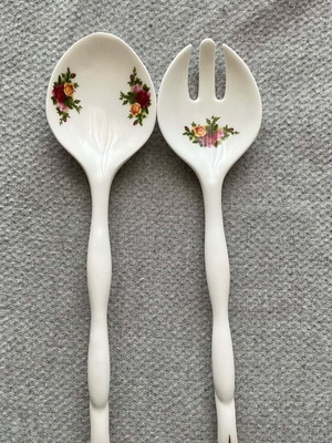 Royal Albert salad serving set like new