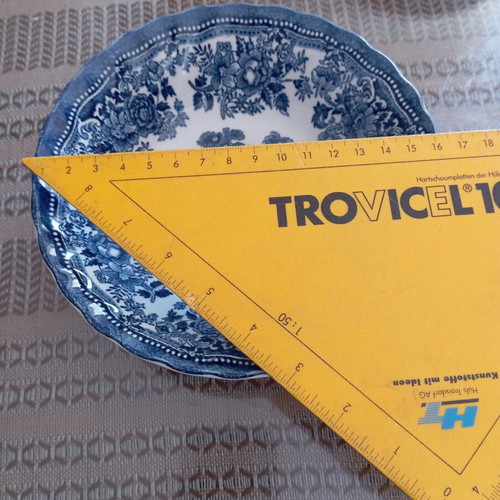 Vintage English plate like new