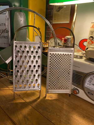 Old graters unused, set of 2, aluminum, like new