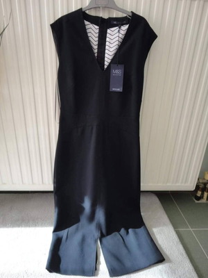 Midi dress new with tag, black, size S