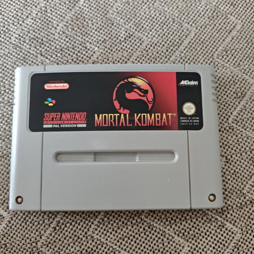 Mortal Kombat SNES used fighting game