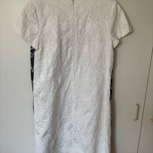 Manolo dress size Medium used multicolor