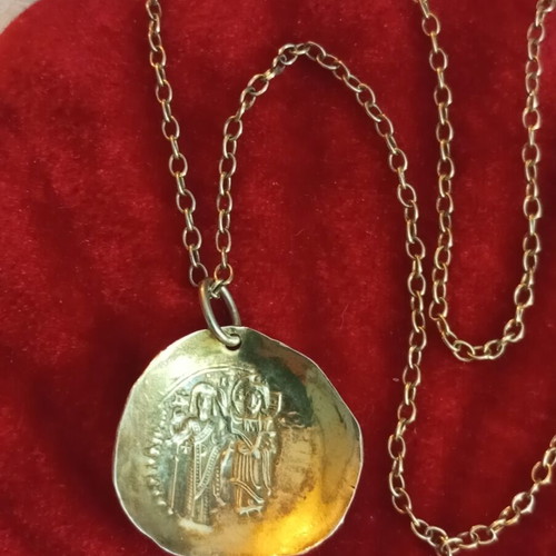 Zolotas 950 Konstantinato Necklace Pendant like new, gold plated