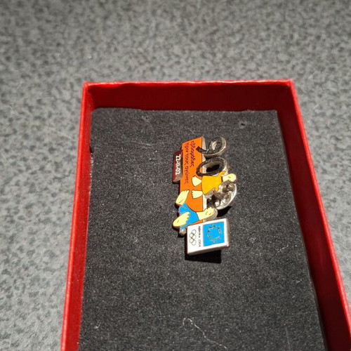 Olympic Pin Athens 2004 Limited Edition, like new