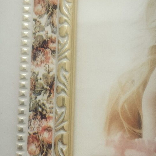 Κορνίζα vintage 13x18cm με λουλούδια σαν καινούργιο