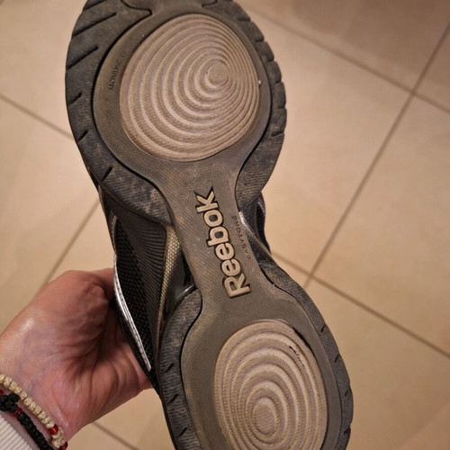 Reebok women's Easy Tone shoes like new, size 38, black