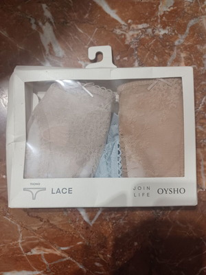 Oysho πακέτο 3 δαντελωτά εσώρουχα τύπου thong small καινούργια, τιρκουάζ και μπεζ