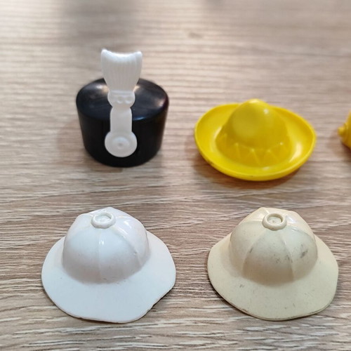 Playmobil vintage hats used, lot