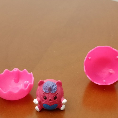 Rainbocorns Itzy Glitzy Surprise Mini Figure with Pink Egg like new