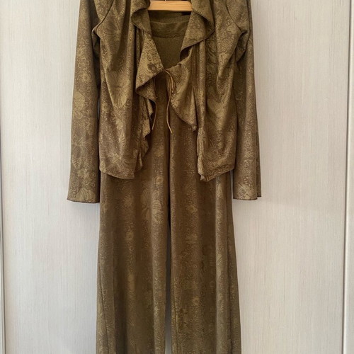 Zara set with small pants and medium top like new