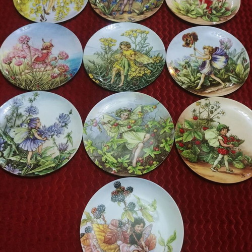 Wedgwood Gresham Flower Fairies Bone China Wall Plates like new, set of 10