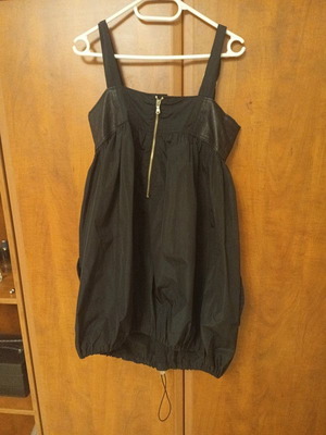 Black dress top size M