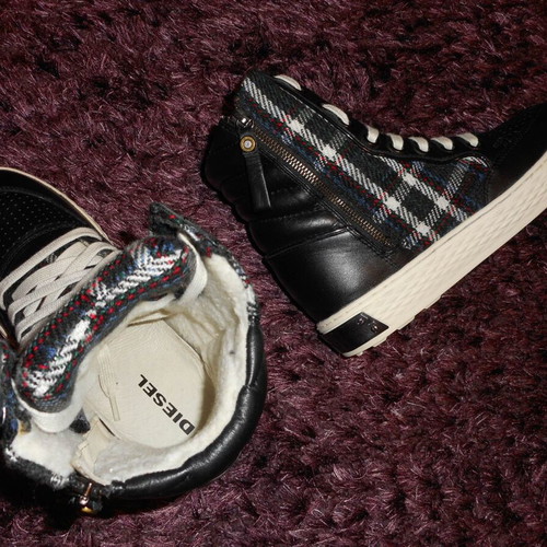 Diesel Jordana sports shoes new, size 39, black and white
