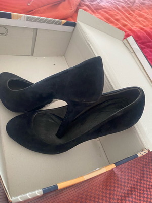 Bershka suede pumps used, size 36, black