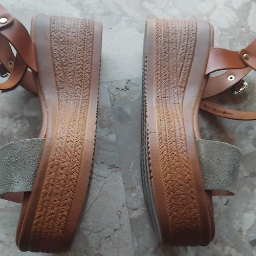 Platform sandals used, size 39