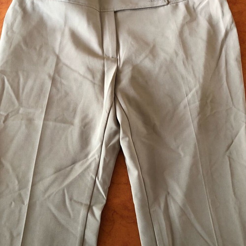 Benetton women's pants like new