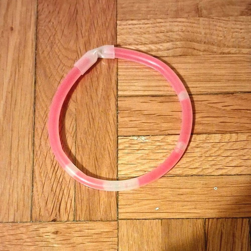 Plastic bracelet pink like new