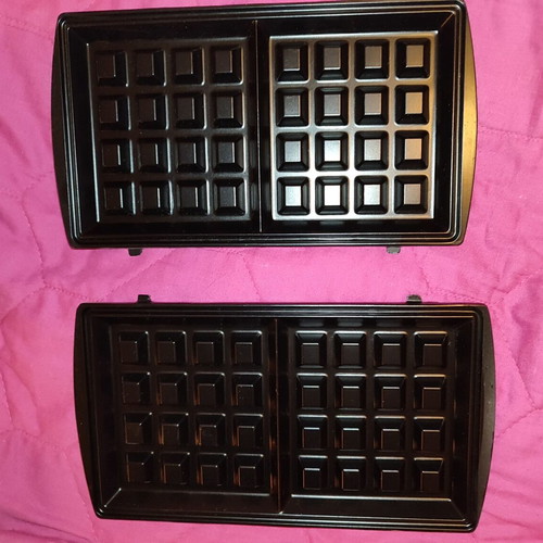 Replacement Plates Set for Toaster Waffle and Grill 22.5x13 cm like new