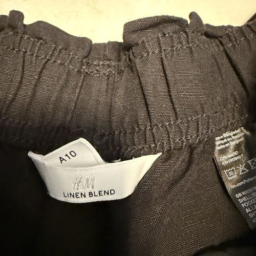 H&M linen shorts XS, black