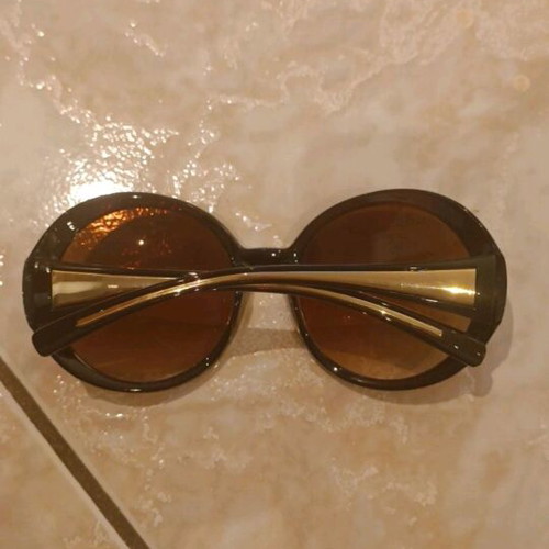 Sunglasses like new, brown