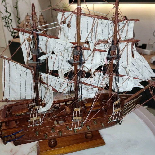 Le Superbe 84-95 collectible vintage like new