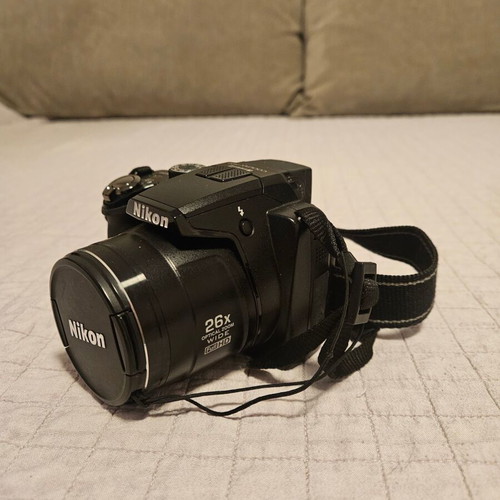 Nikon Coolpix P100 camera like new