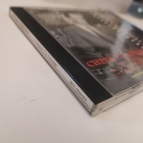 Frank Sinatra Cheek To Cheek CD like new, jazz