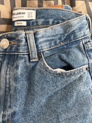 Pull & Bear skinny jeans like new, petite size XXS, blue